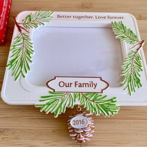 Hallmark Keepsake Ornament * Better Together * 2016